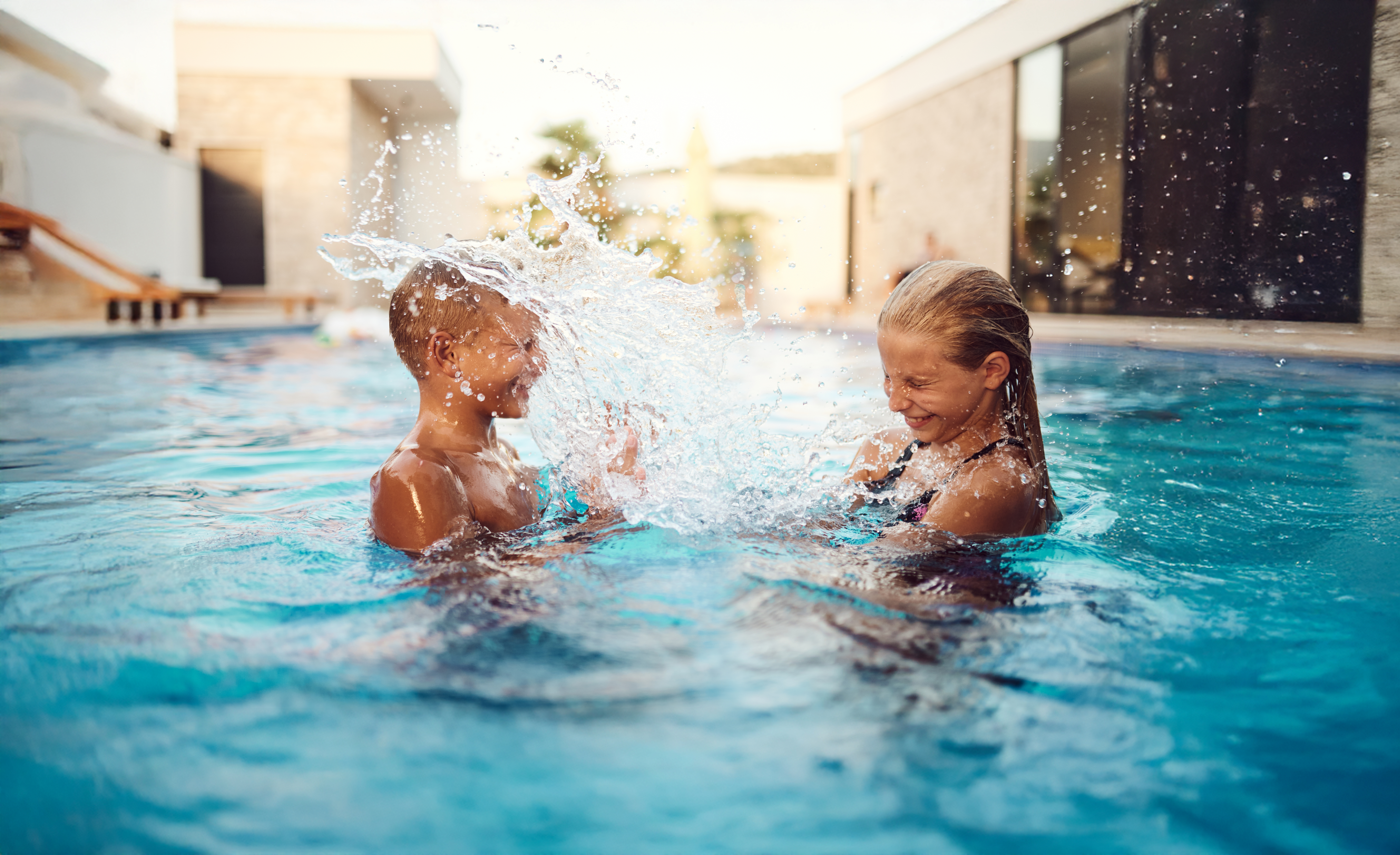 myPOOL_shutterstock_2373037537-edit_(1)